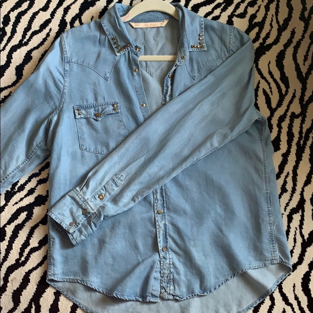 Zara super soft denim button down with gold detail
